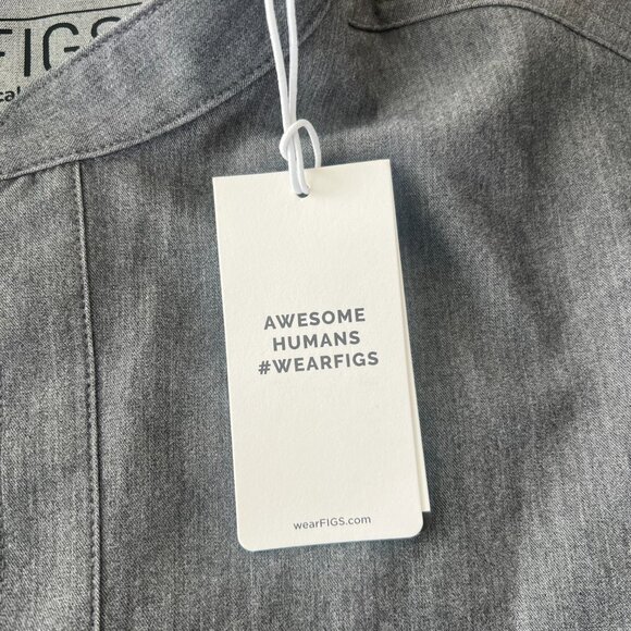 NWT FIGS Rafaela Oversized Scrub Top XS Slate Gray Technical Collection - Picture 4 of 7